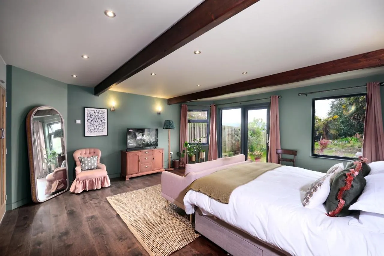 Apartment Acer House Stylish Garden Flat Lovely Valley View Dog Friendly Central Bath